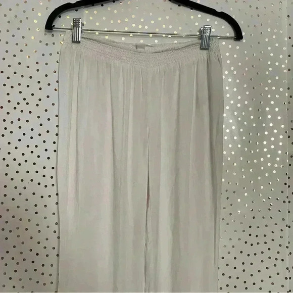 White Beach Pants - Picture 3 of 10